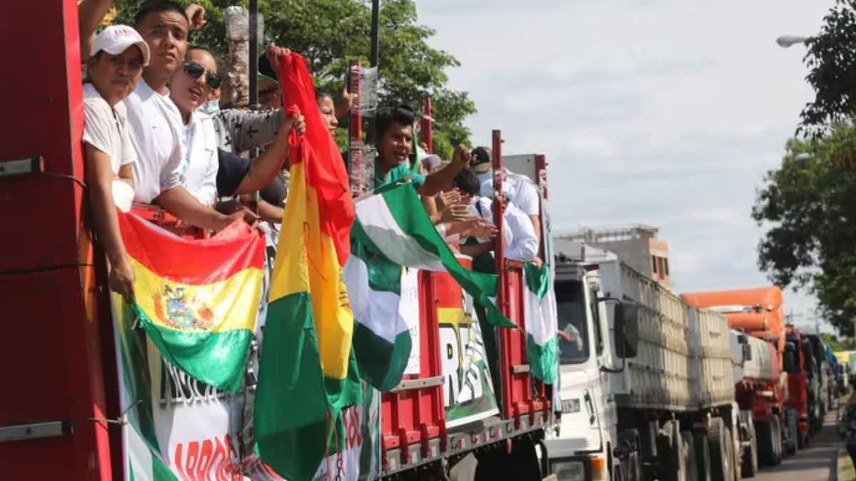 Podría haber nuevos bloqueos en Bolivia por el conflicto con transportistas