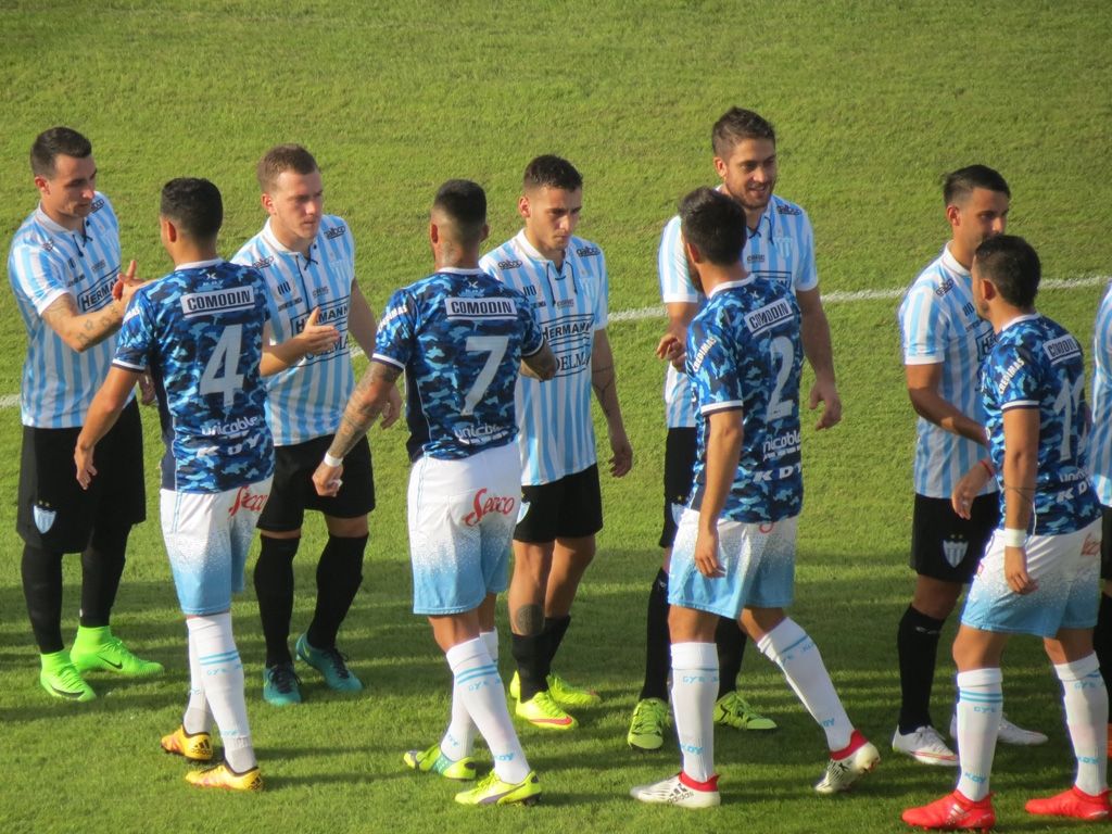 A mano