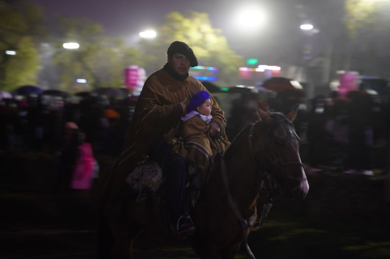 Jujuy vivió una multitudinaria Marcha Evocativa en honor al Éxodo Jujeño