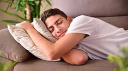 Cuánto tiempo debe durar la siesta ideal y cuál es el mejor horario. &nbsp;