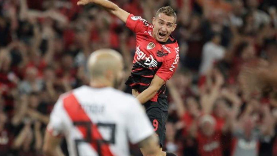 River perdió 1 a 0 con Paranaense en la primera final de la Recopa 