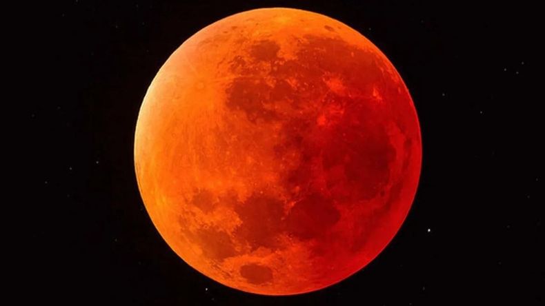 Se viene el primer eclipse total de luna del 2022