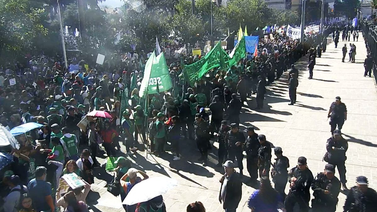 San Salvador de Jujuy: comenzó el paro provincial