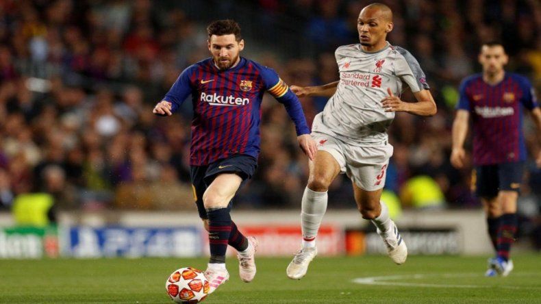Con un doblete de Messi Barcelona goleó al Liverpool en la primera semifinal