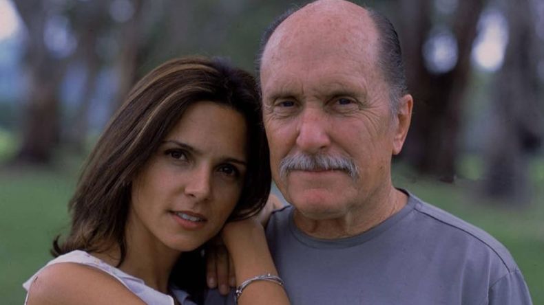 Luciana Pedraza y Robert Duvall.