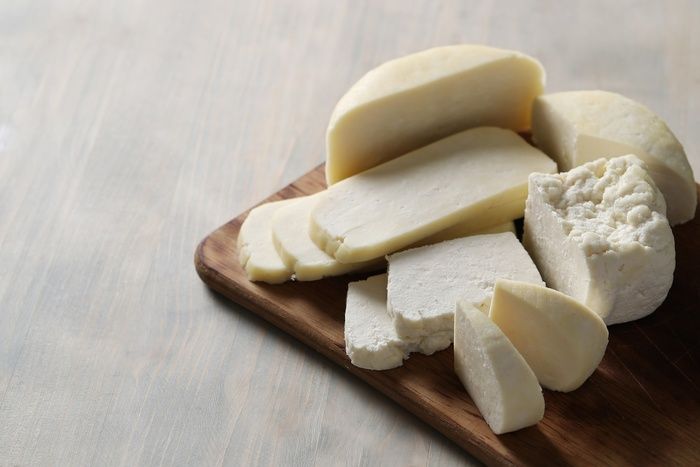 anmat prohibe la venta de un queso cremoso por falta de controles sanitarios ¿cual es?