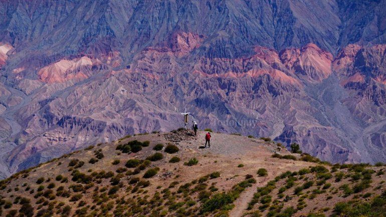 Ascenso a Punta Corral por el camino de Tunalito