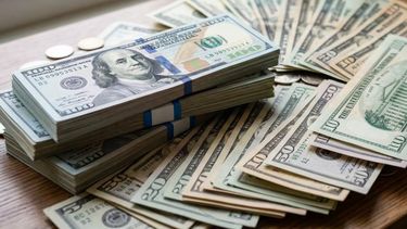 El dólar subió y quedó a 25% del techo de la banda cambiaria.&nbsp;
