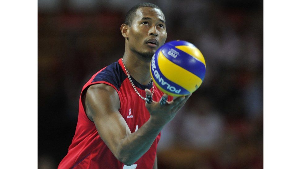 Kervin Piñerúa, selección de vóley de Ve