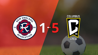 Columbus Crew lo dio vuelta y festejó con una goleada 5-1 ante New England Revolution