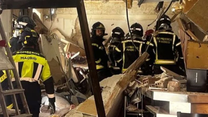 Una explosión en bar de Madrid dejó 25 heridos y daños graves Una explosión en bar de Madrid dejó 25 heridos y daños graves