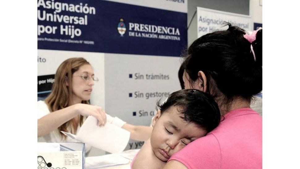 Aumento de AUH