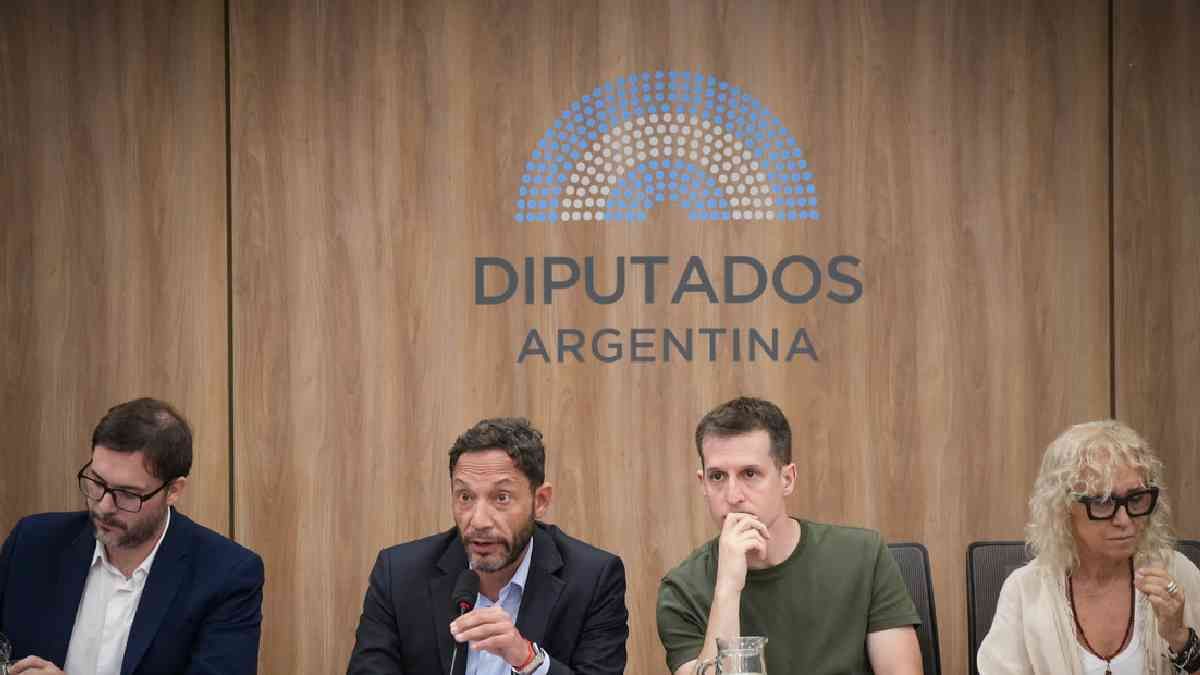 Diputados de la oposición piden reactivar la comisión queinvestigaba el caso $libra