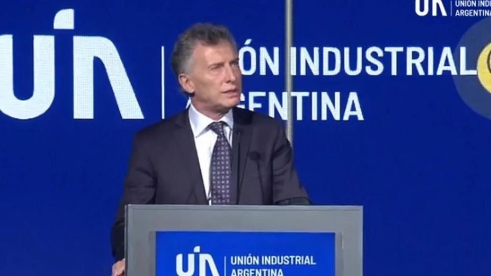 Macri a los industriales: Dejamos un déficit un 20% menor del que recibimos