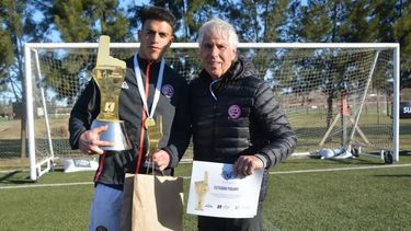 Gustavo Calderari ganó la Liga Nacional de Arqueros
