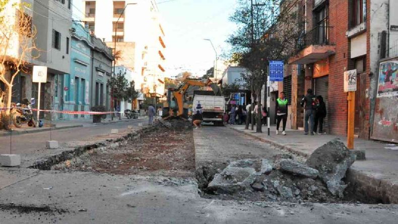 Desvíos y restricciones de tránsito (Foto ilustrativa) Desvíos y restricciones de tránsito (Foto ilustrativa)