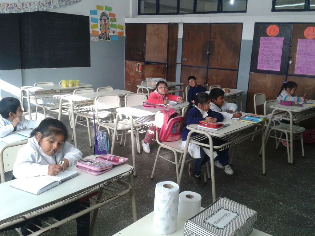 Actividad casi normal en las escuelas