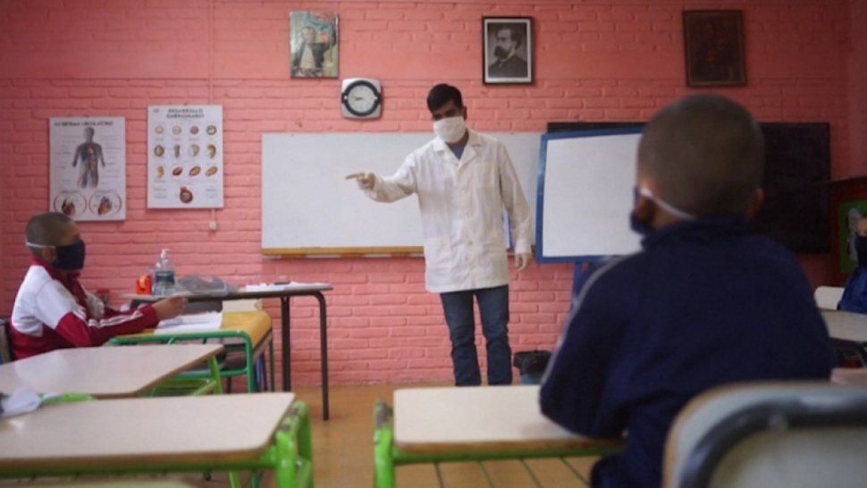 Especialistas en Argentina analizaron las posibles consecuencias en niños y en la educación que dejará la pandemia.