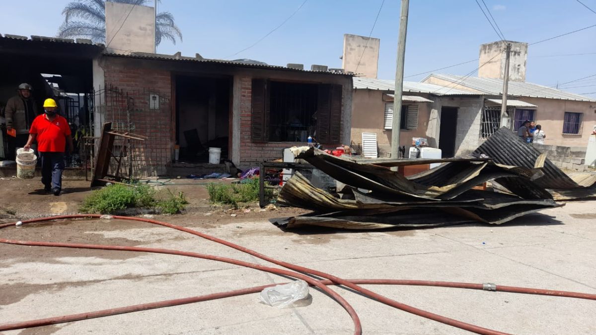 Incendio en tres viviendas de Palpalá.