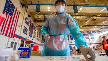 Estados Unidos levantará la obligatoriedad de la vacuna anti Covid para viajeros internacionales.