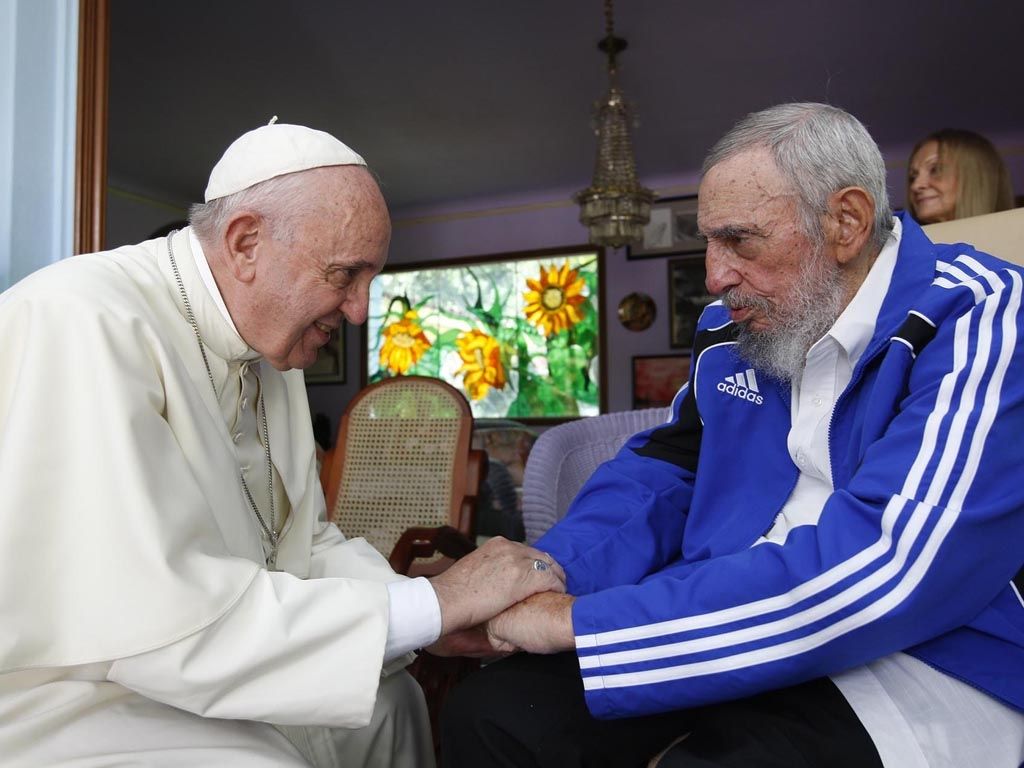 El Papa junto a Fidel Castro