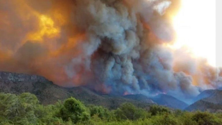 incendio forestal en El Bolsón (1).jpg