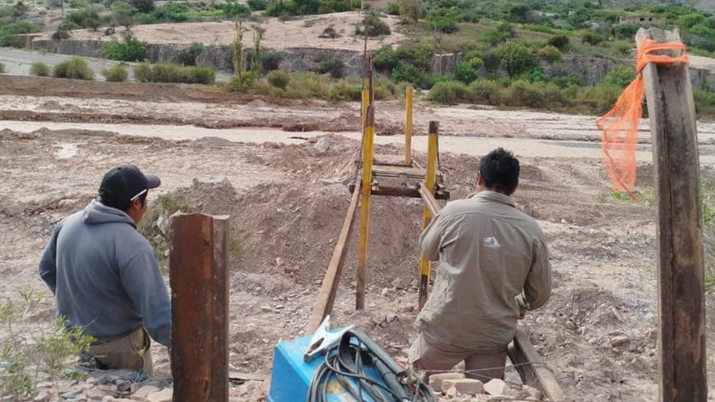 Peregrinación a Punta Corral y el puente de Tunalito