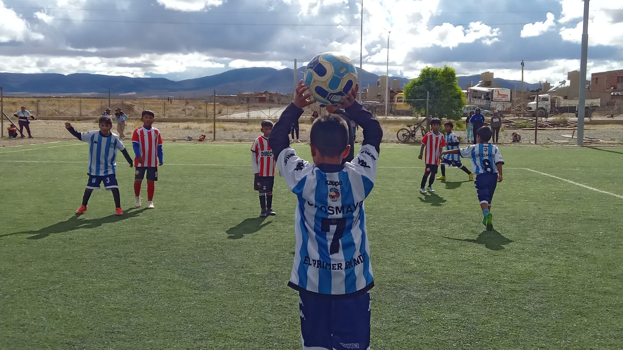 Torneo Internacional de futbol infantil en Abra Pampa