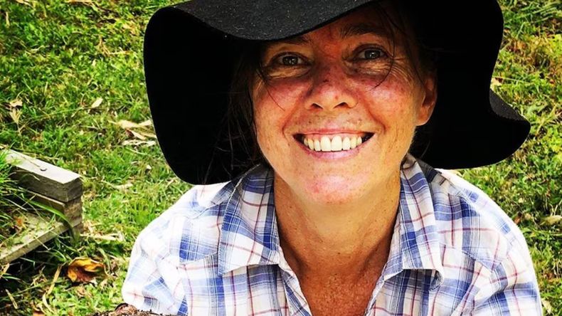 Jo aprendió a vivir sin dinero, intercambiando habilidades.