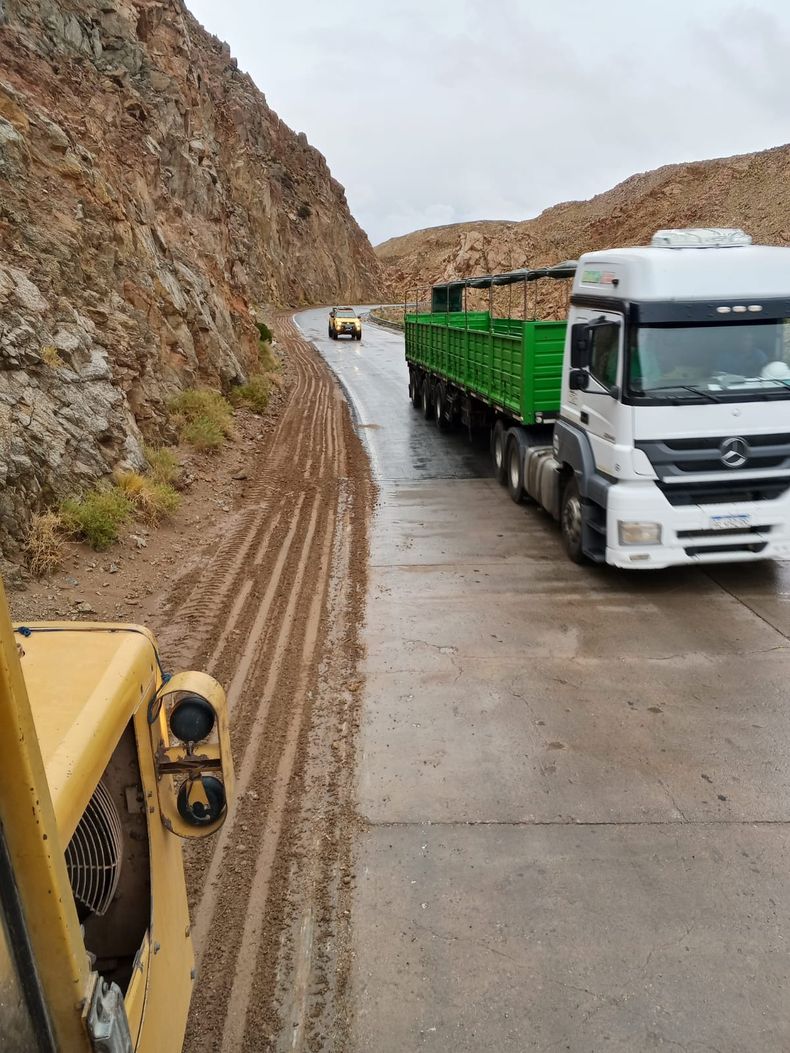 Purmamarca: habilitaron la Ruta 52 tras tareas de mantenimiento