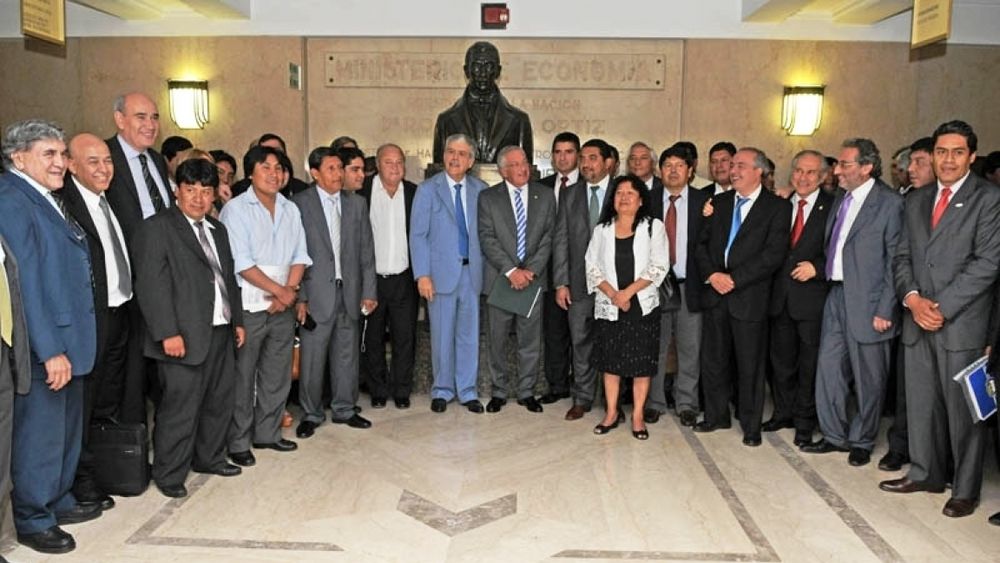 De Vido e intendentes