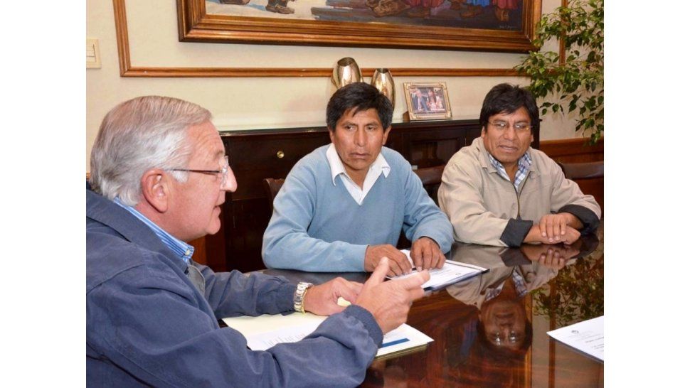 Fellner con comisionados municipales