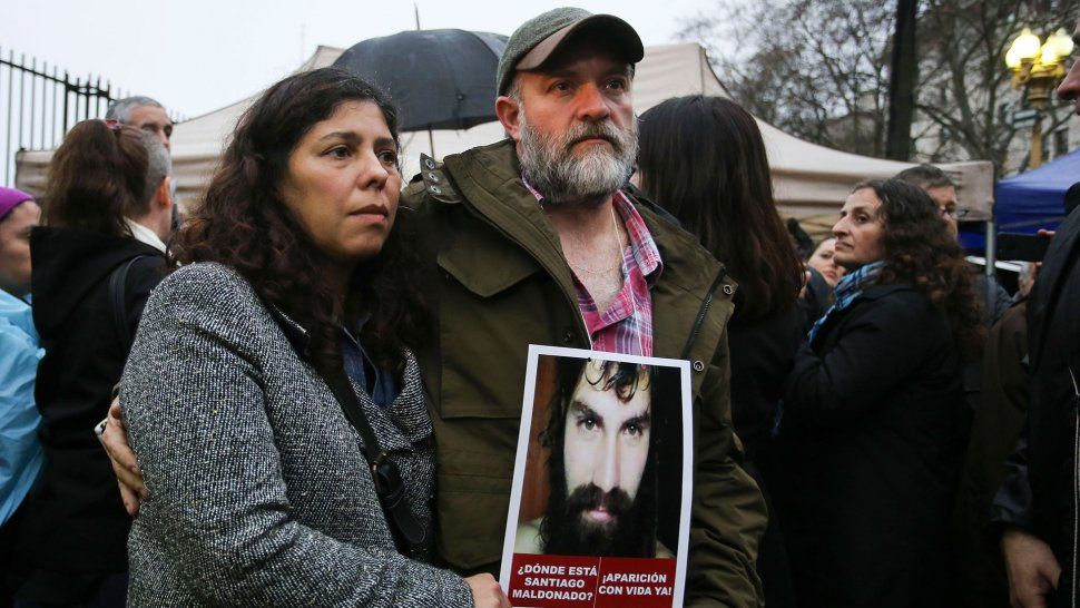 Francisco recibió a la familia de Maldonado: Los acompaño en el reclamo de verdad y justicia