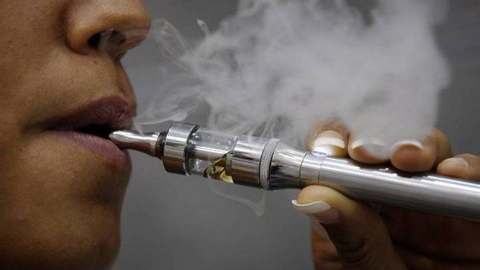 Los cigarrillos electrónicos pueden provocar cáncer y enfermedades cardíacas
