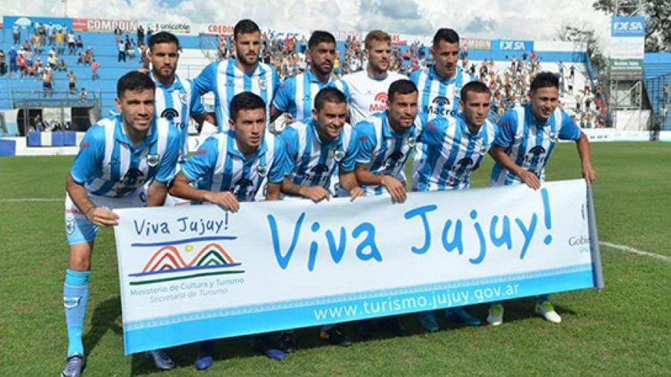 El Lobo ganó 2 a 0 a Brown de Madryn y sueña con el ascenso