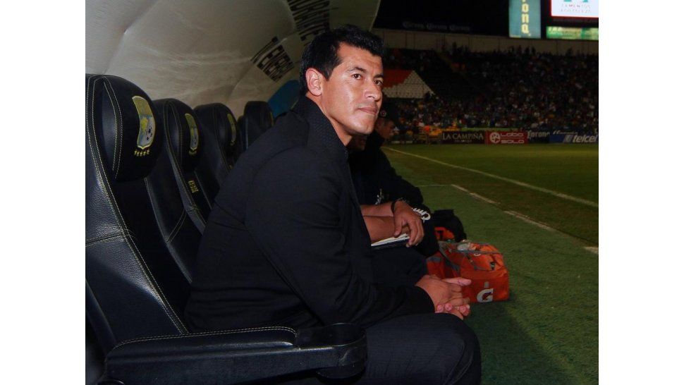 Almiron con la obligación de ganar