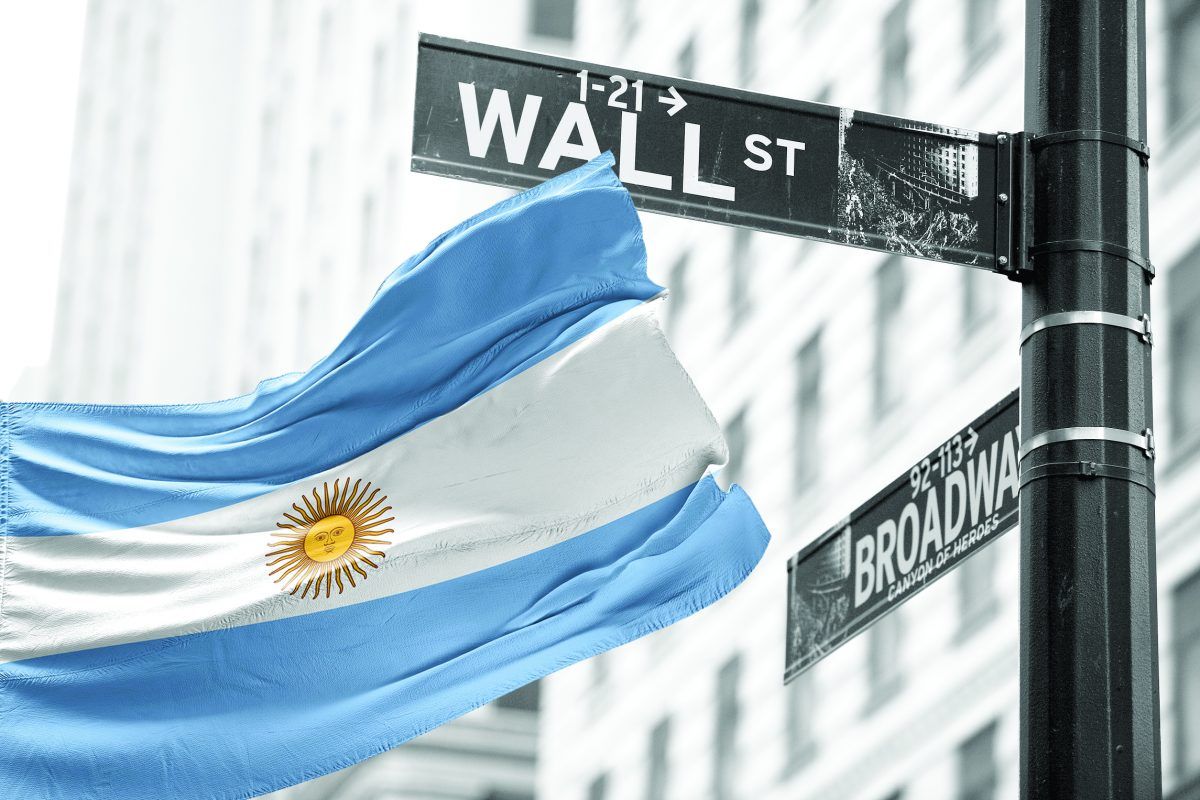 Celebra Wall Street el resultado de las PASO y las acciones argentinas suben.