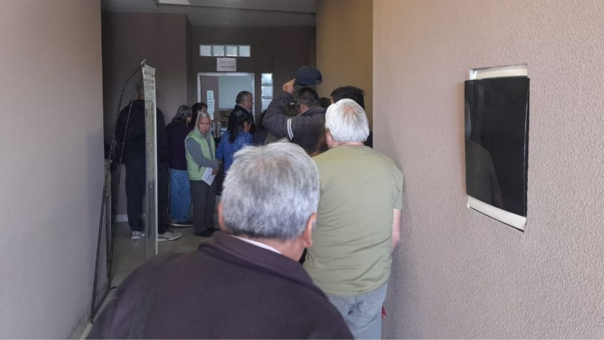 Largas filas en Jujuy en el último día de inscripción al RASE