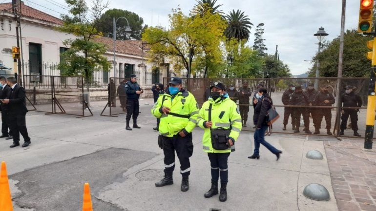 Cortes y operativos de tránsito en el centro de la ciudad