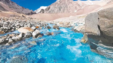 Río Aguada del Cobre, Catamarca y Tucumán. Río Aguada del Cobre, Catamarca y Tucumán.
