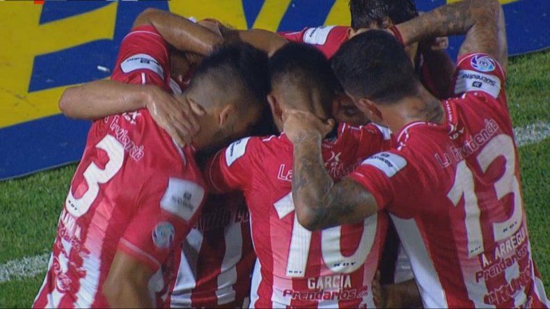 San Martín logró una remontada ante Racing y la tabla está que arde