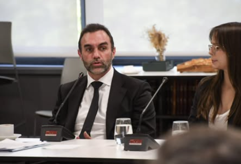 El senador nacional por Jujuy, Ezequiel Atauche, fue el único orador del encuentro “El Congreso en transformación”