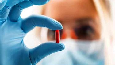 La OMS aconsejó la utilización del antiviral paxlovid para aquellas personas que estén atravesando la enfermedad de coronavirus con síntomas poco severos.