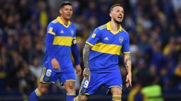 Benedetto festeja el gol de Boca frente a su tradicional rival.