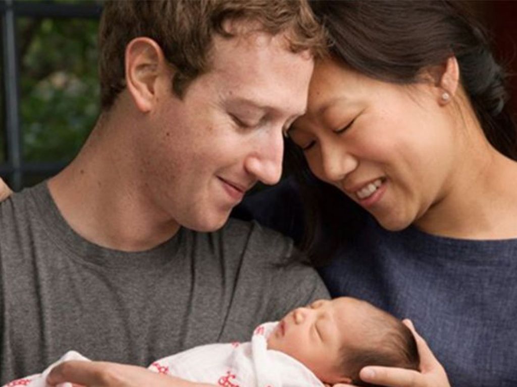 Zuckerberg junto a su familia