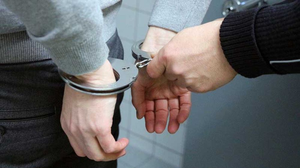 Condenaron a un hombre por abusar sexualmente de la hija de su pareja