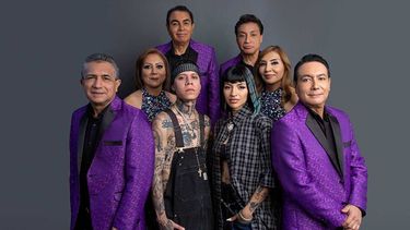 Cazzu volvió a la cumbia junto a Los Ángeles Azules