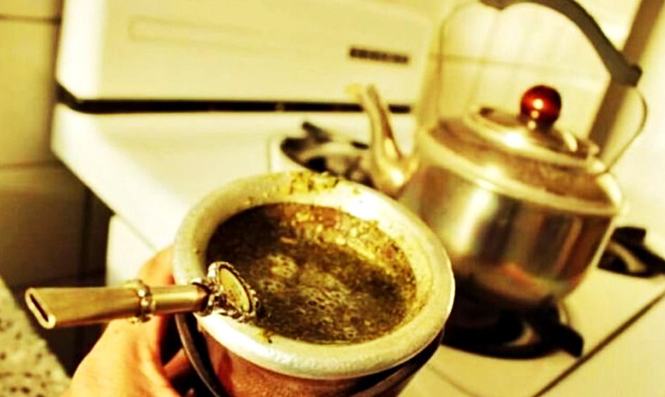 El agua a mayor temperatura perjudica los aromas y sabores de la yerba mate