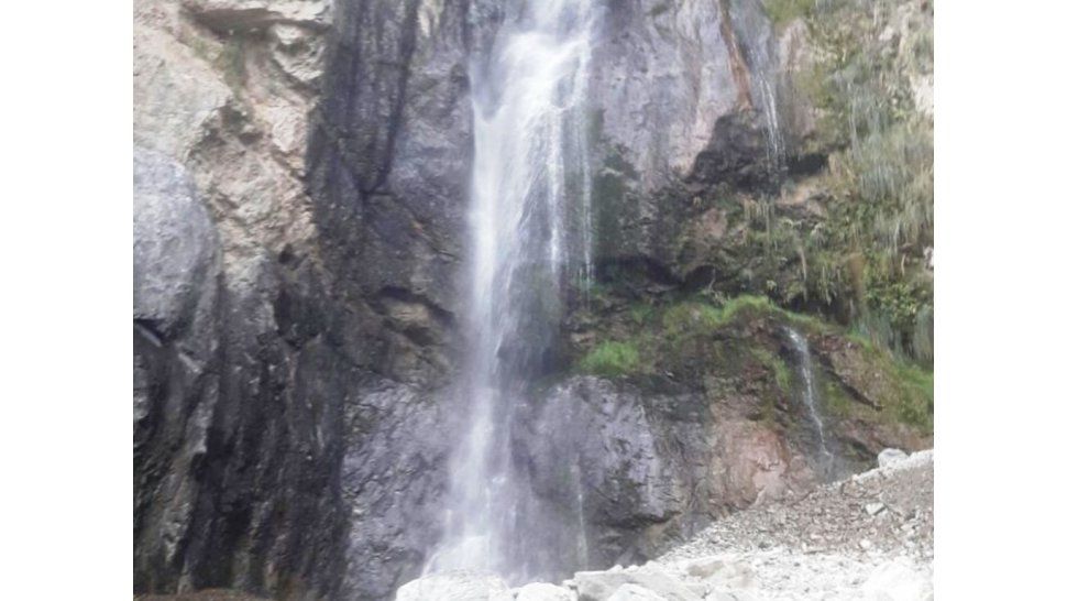 Inscriben para participar del trekking hacia la Cascada de Bárcena