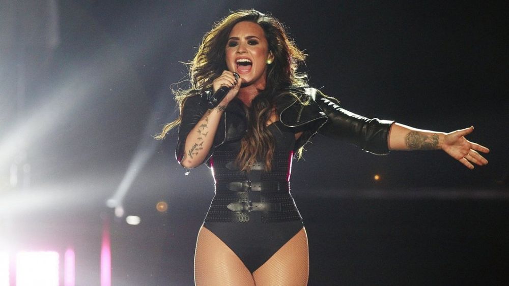 Demi Lovato sigue internada por una supuesta sobredosis de drogas de la semana pasada